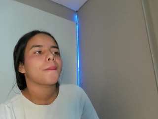 roxy-stone1 webcam model stream image