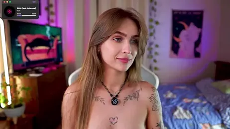 Kamila_icee webcam stripchat model stream image