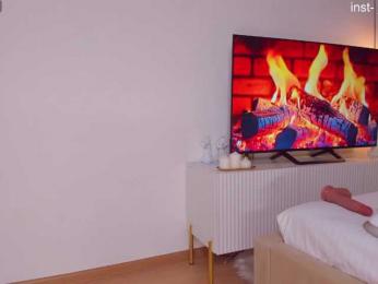 Maarymur webcam model stream image