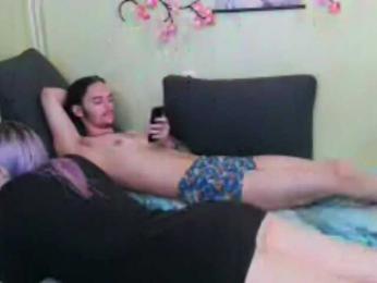 xxWeWannaFuckxx webcam bongacams model stream image