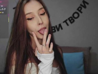 RocketGIRL webcam bongacams model stream image