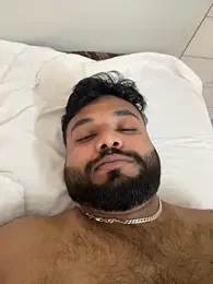 HonedGrub webcam model stream image