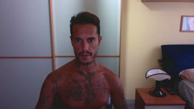 Leonard2588 webcam cam4 model stream image