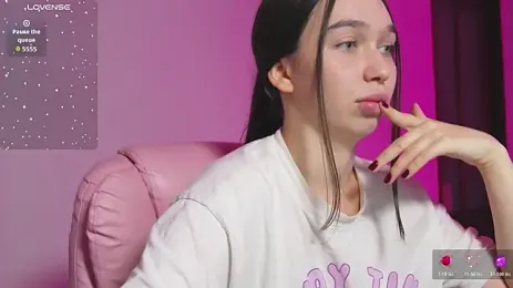 Arianahot777 webcam model stream image