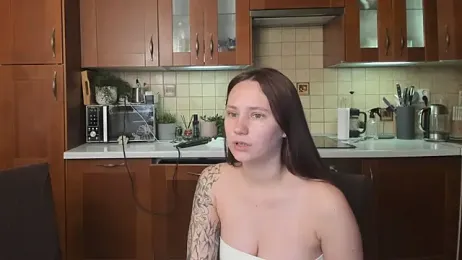 HotCaramellsTV webcam model stream image