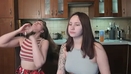 HotCaramellsTV webcam model stream image