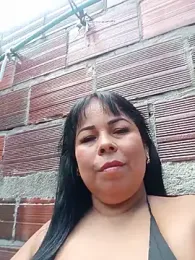 Mother-Big-tits webcam model stream image