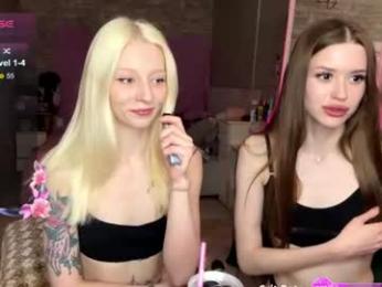 holybabe342 webcam model stream image