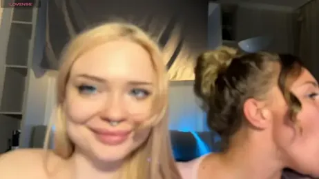 dollfromvenus webcam model stream image