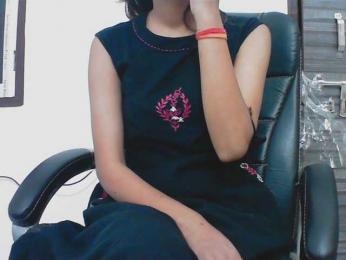 Payal-1-1 webcam model stream image