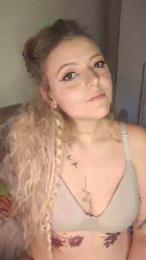 AkeiaH webcam model stream image