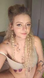 AkeiaH webcam model stream image