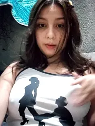 Maiden-Hot webcam model stream image