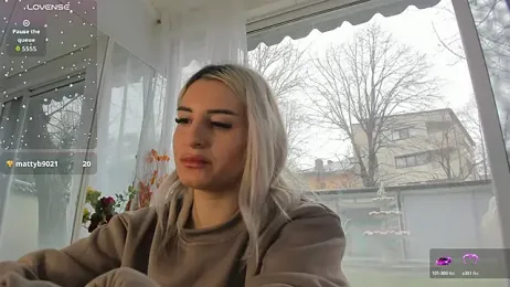 Ella_Vee webcam model stream image