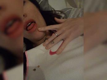 Kira1989 webcam model stream image