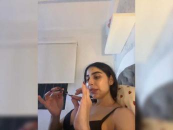 SallyeLeins webcam model stream image