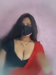 BaddieUnleashed webcam model stream image