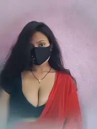 BaddieUnleashed webcam model stream image