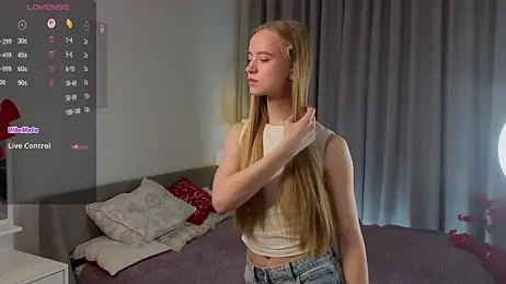 IselaObanner webcam stripchat model stream image