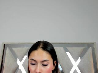 Nicol Miler webcam model stream image