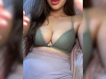 Alifiya28 webcam model stream image