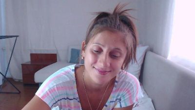 Marina1995 webcam model stream image