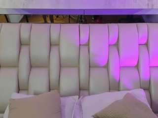 roxanneshelby webcam camsoda model stream image