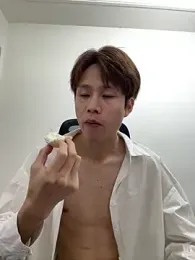 SM_004 webcam stripchat model stream image