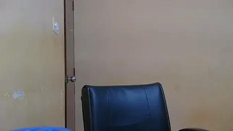 Cute-Simmi69 webcam stripchat model stream image