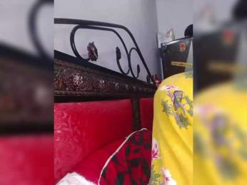 AlinaPopy webcam model stream image