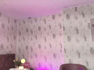 emyliesander webcam model stream image
