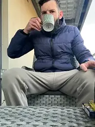 Michel_huge webcam model stream image