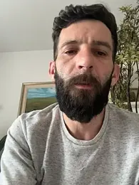 Michel_huge webcam model stream image