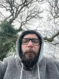 Michel_huge webcam model stream image