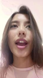 Yvonne_Collins webcam model stream image