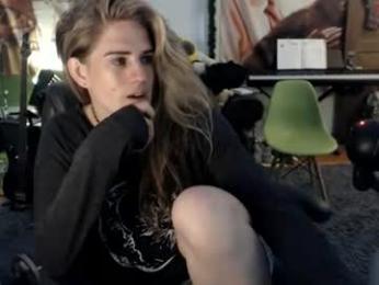 katiecutie_5 webcam chaturbate model stream image