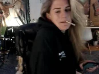 katiecutie_5 webcam chaturbate model stream image