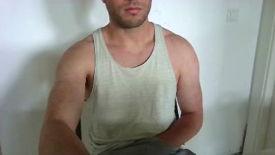 YoungFraser webcam model stream image