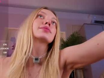 huba_booba webcam model stream image