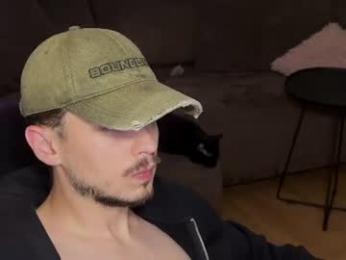 daimon_hall webcam model stream image