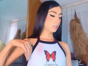 nahiavictoria webcam model stream image