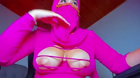 Tahiraa_ webcam model stream image