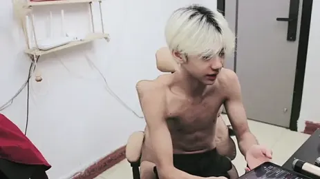 V_I_P_7 webcam model stream image