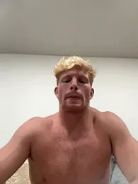 tylerwilsonn2 webcam model stream image
