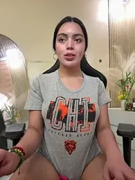 TS-SimplyTheBest webcam stripchat model stream image