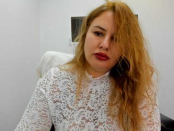 AvaQueen webcam model stream image