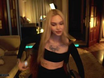 ManiFreyja webcam model stream image