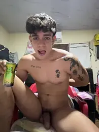 valdren_vylord webcam stripchat model stream image