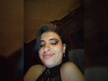 CrazySquirtSiren webcam bongacams model stream image
