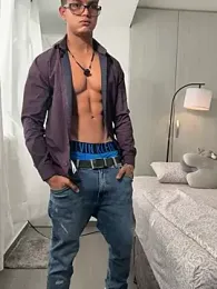 Paradise_boy__ webcam model stream image